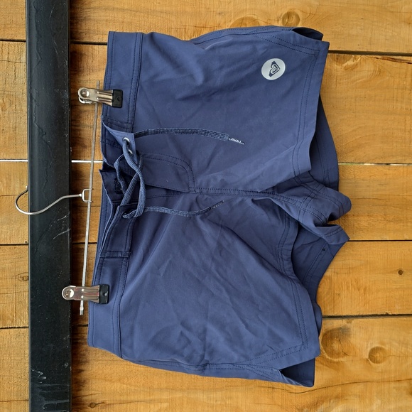 ROXY Women's To Dye Board Quick Dry Swim Suit Shorts- Indigo size M 2" inseam** - Picture 1 of 5